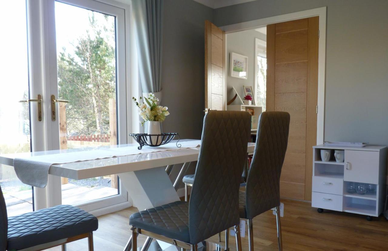 Tanleys B&B Grantown-on-Spey ภายนอก รูปภาพ
